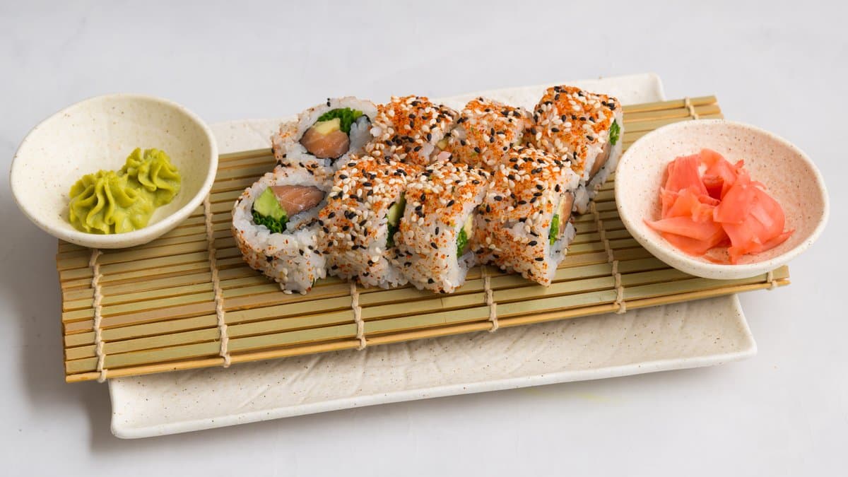 Wild salmon roll
